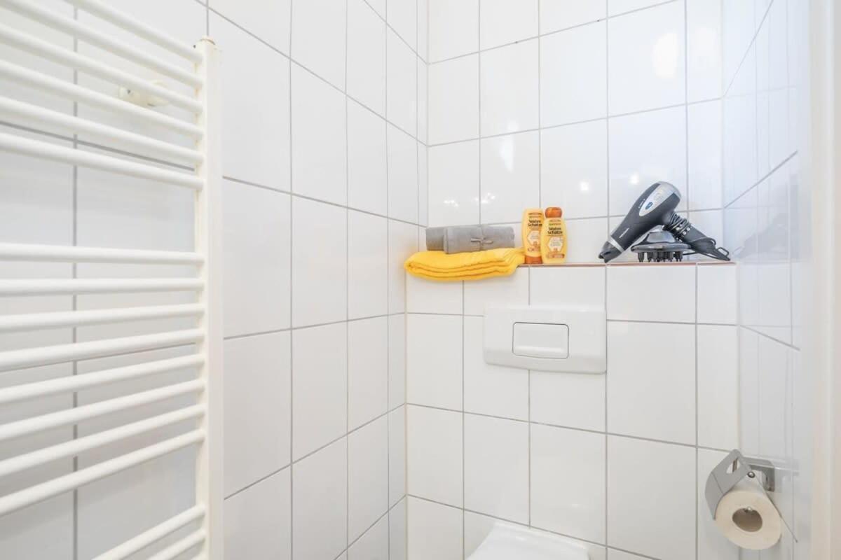 Beautiful 2 Bedroom Apartment Incl Parking Hamburg Eksteriør bilde